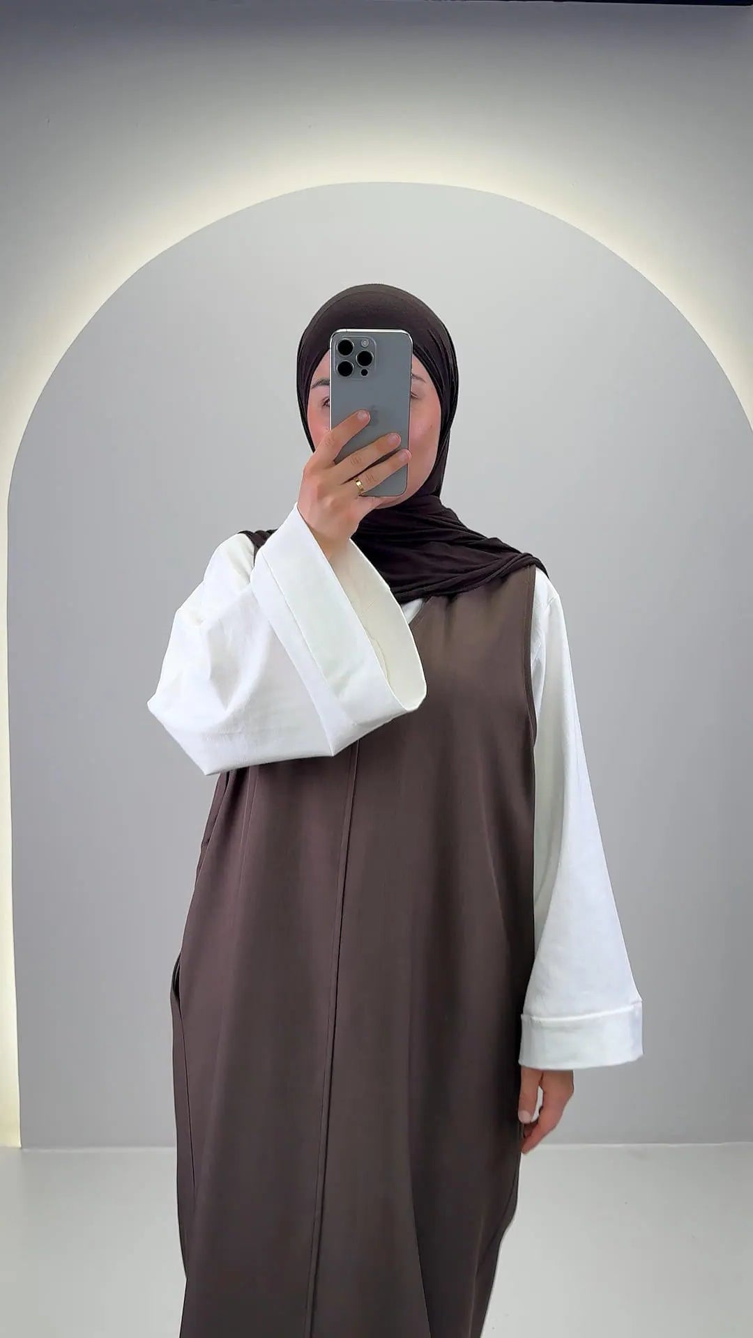 Amira Üst