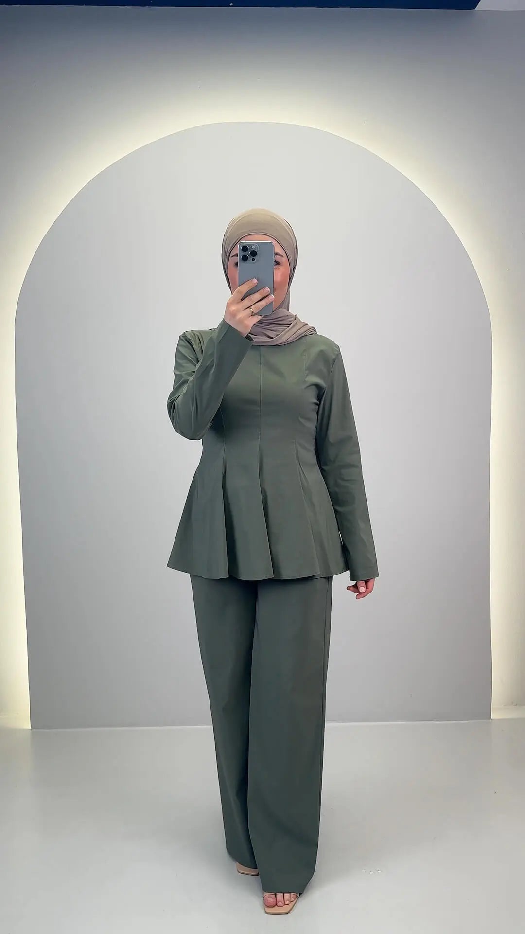 Sereen Peplum Üst