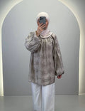 Taupe
